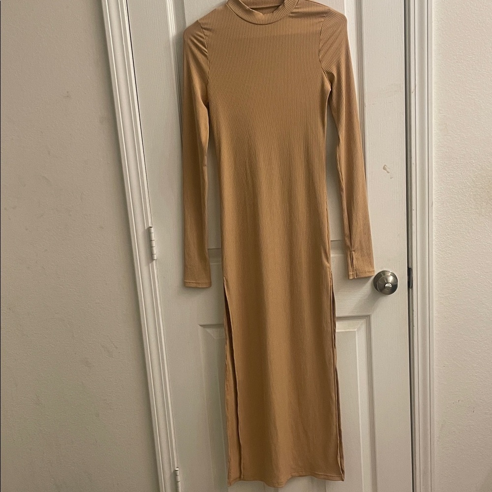 Long Sleeve High-Neck Women's Maxi Dress in Camel